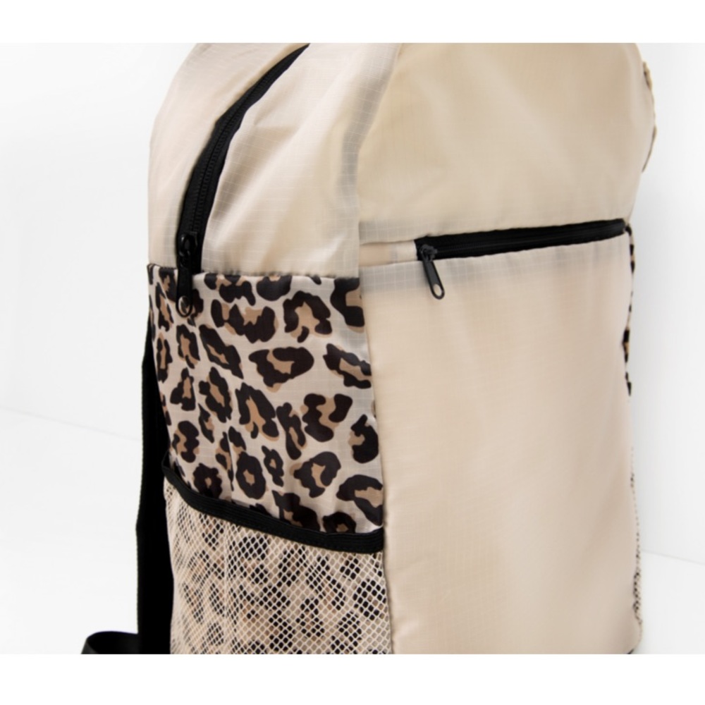 🥳HOST PICK!!🥳🌸APL Packable Backpack🌸 - Picture 10 of 10